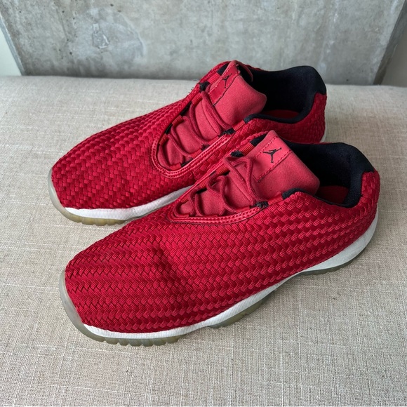 Jordan Future Low - Gym Red - Picture 7 of 7